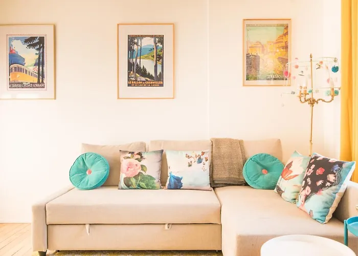 Bed & Breakfast Maison 1934 - Gare & Parking Gratuit J 3*